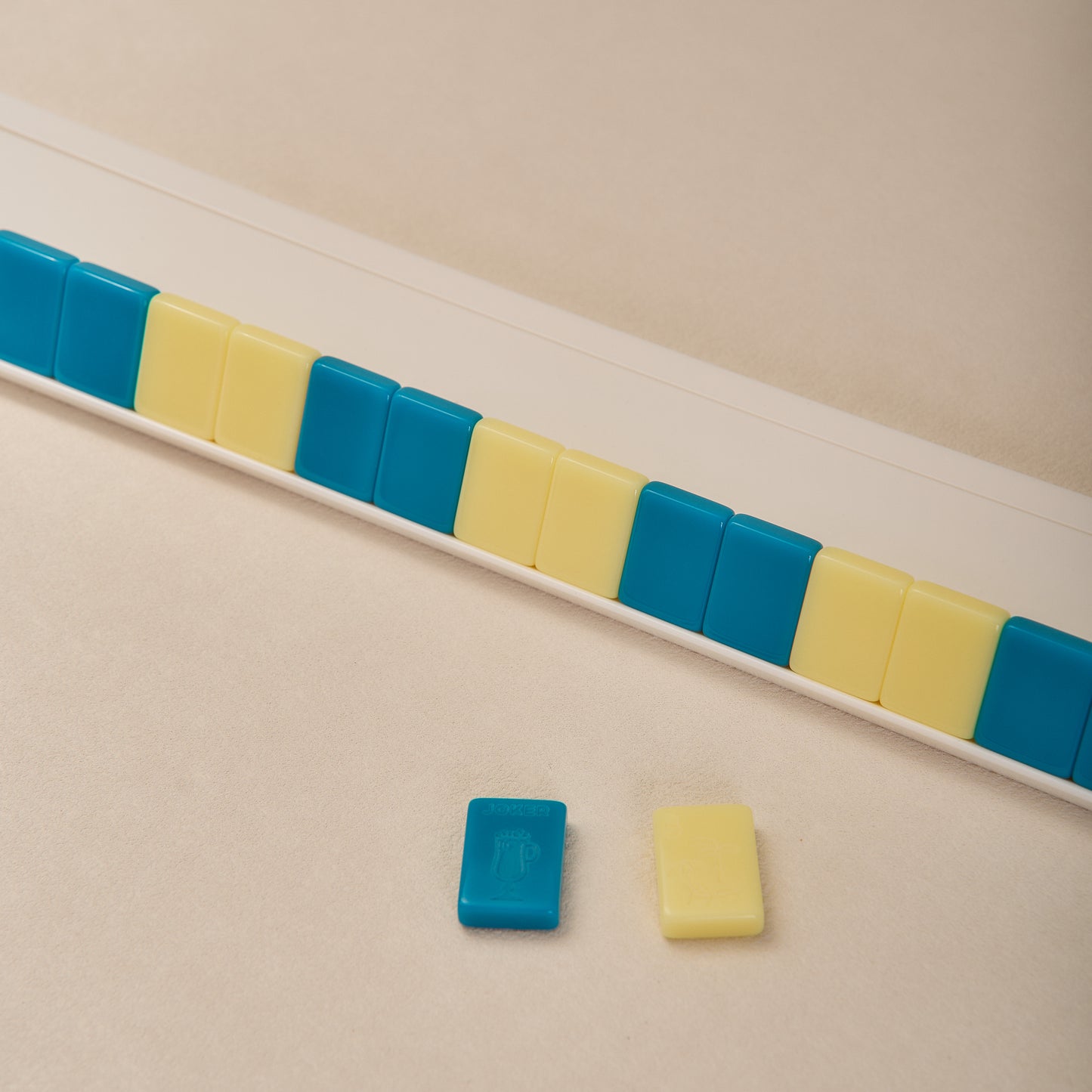 Single-Layer Solid-Color Mahjong Tiles
